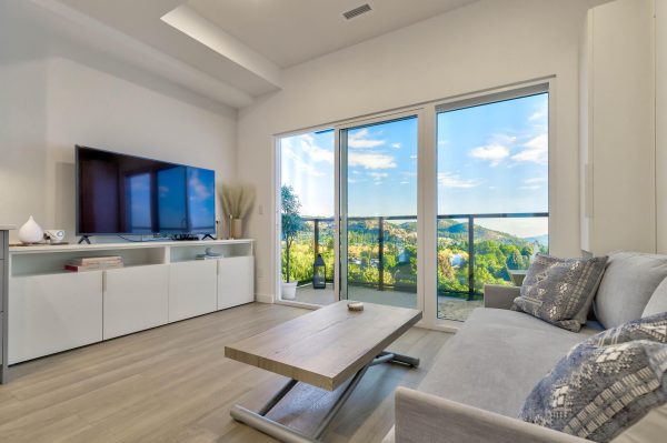 five crossings kelowna interiors