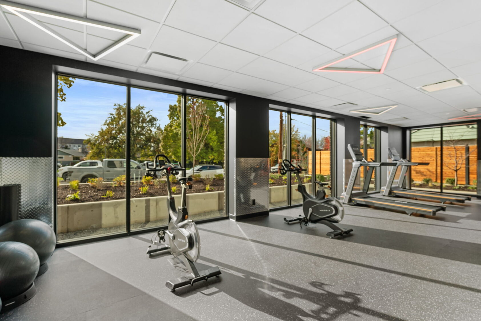 55 web or mls dsc00773